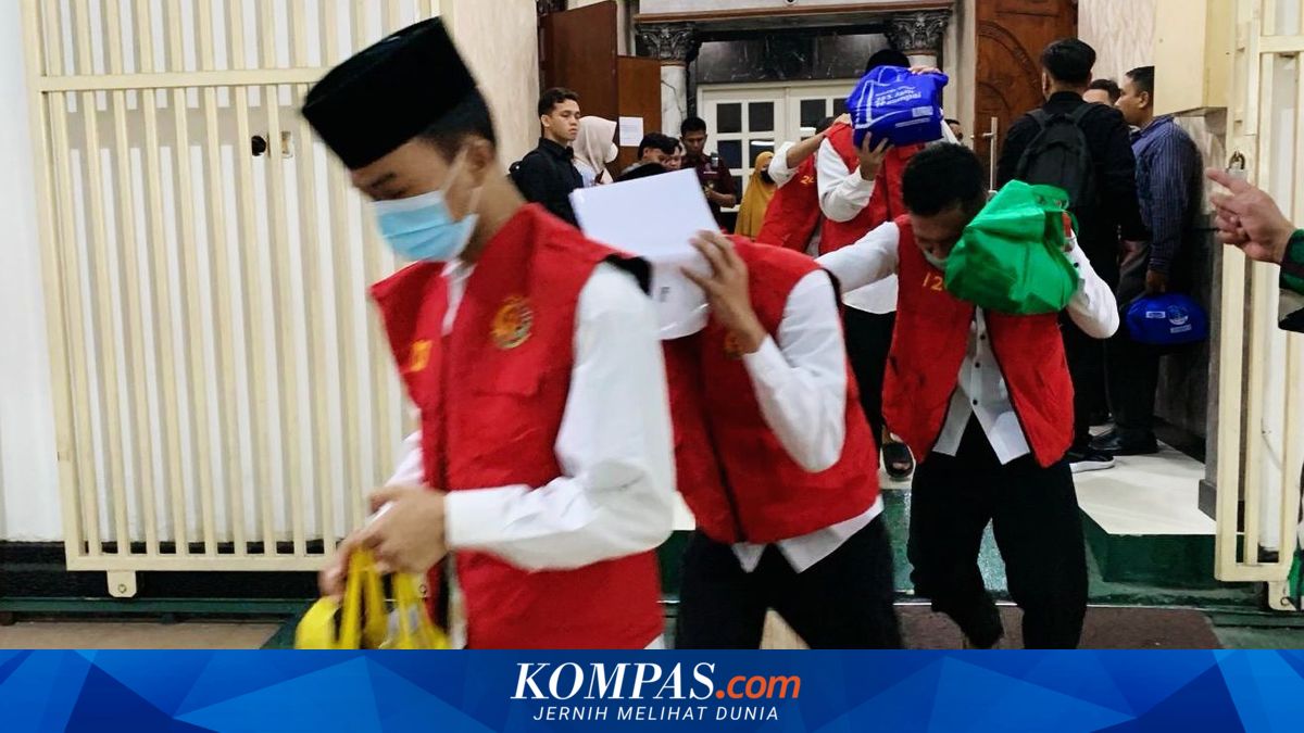 Bokep Viral Indo Sidang Kasus Pesta ngentot “Siwalan Party” Diwarnai Interupsi, Eksis Apa?