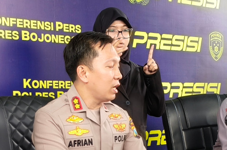 Bokep Viral Indo Kapolres Bojonegoro bujuk Orang Uzur Perketat kontrol Terhadap Anak dari Upaya Kejahatan ngentot