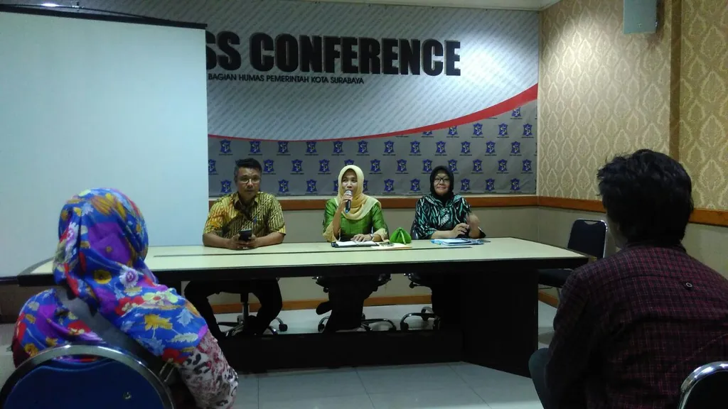 Bokep Viral Indo Pernah Tinggal di Dolly, Anak 8 Tahun diperkirakan Kecanduan ngentot