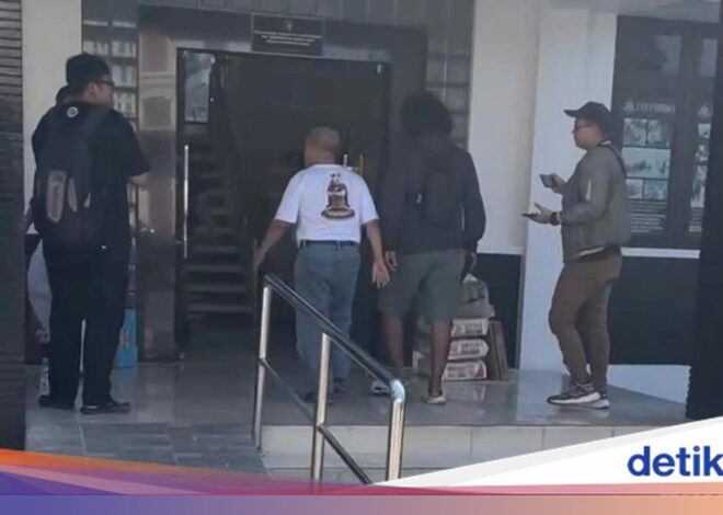 Bokep Viral Indo Otak Pelarian AS Predator ngentot Pati Ikut diamankan