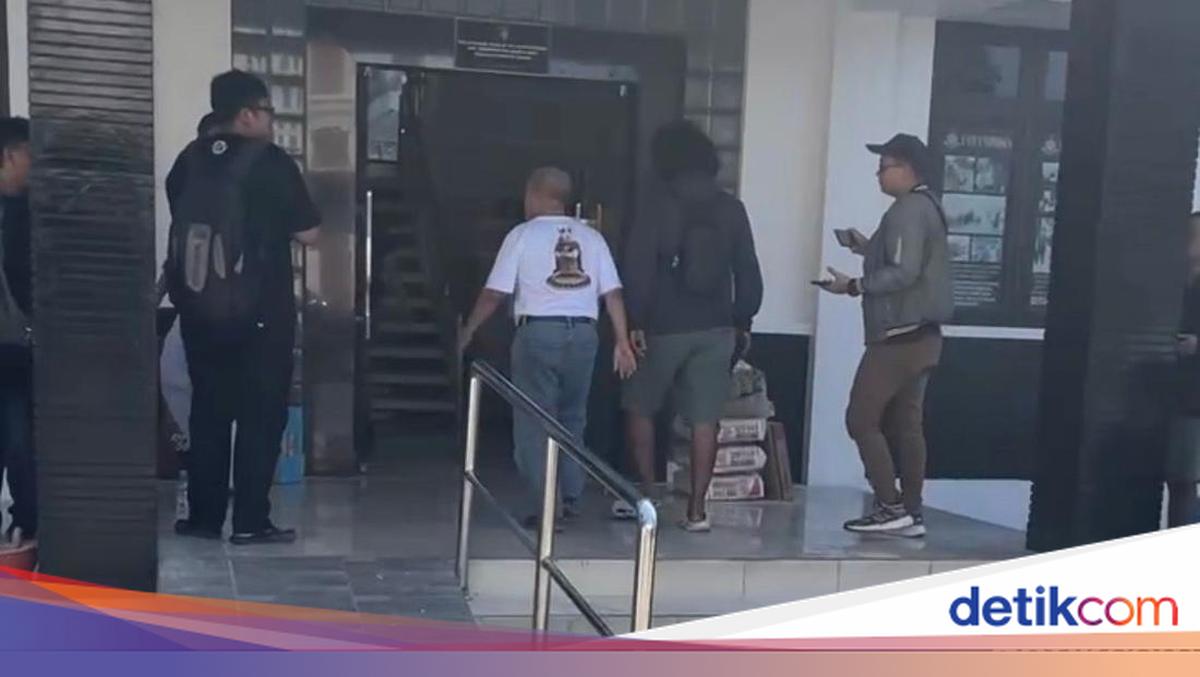 Bokep Viral Indo Pengakuan Pria Nan diperkirakan Otak Pelarian AS Tersangka Predator ngentot di Pati