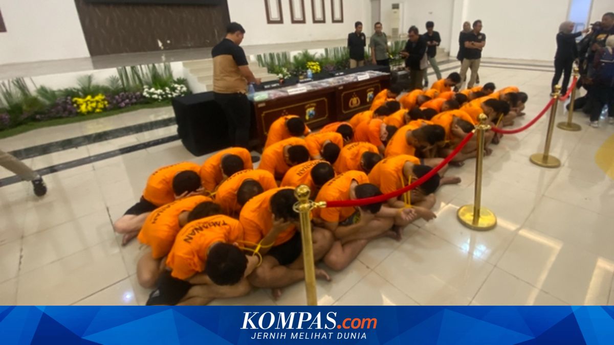 Bokep Viral Indo Peserta Pesta ngentot di Hotel Surabaya Mainkan 2 Permainan Sebelum Puncak Acara