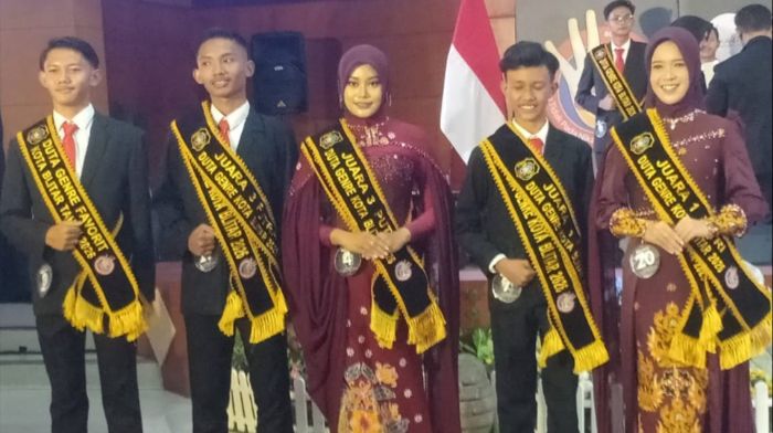 Bokep Viral Indo Duta Genre Kota Blitar sedia Perangi Pernikahan permulaan, Narkoba, dan ngentot Bebas